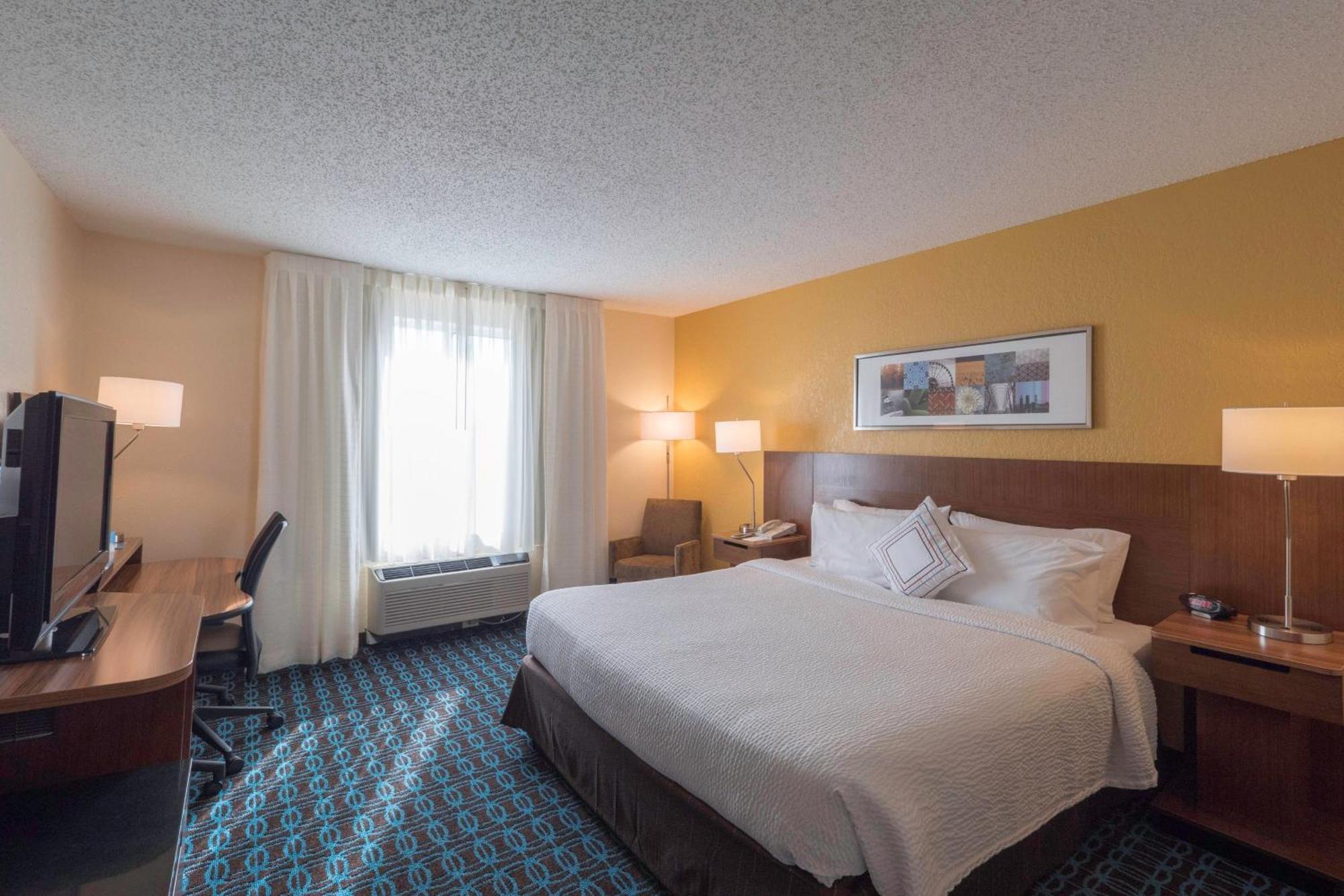 Fairfield Inn & Suites By Marriott Cleveland Streetsboro Exterior photo