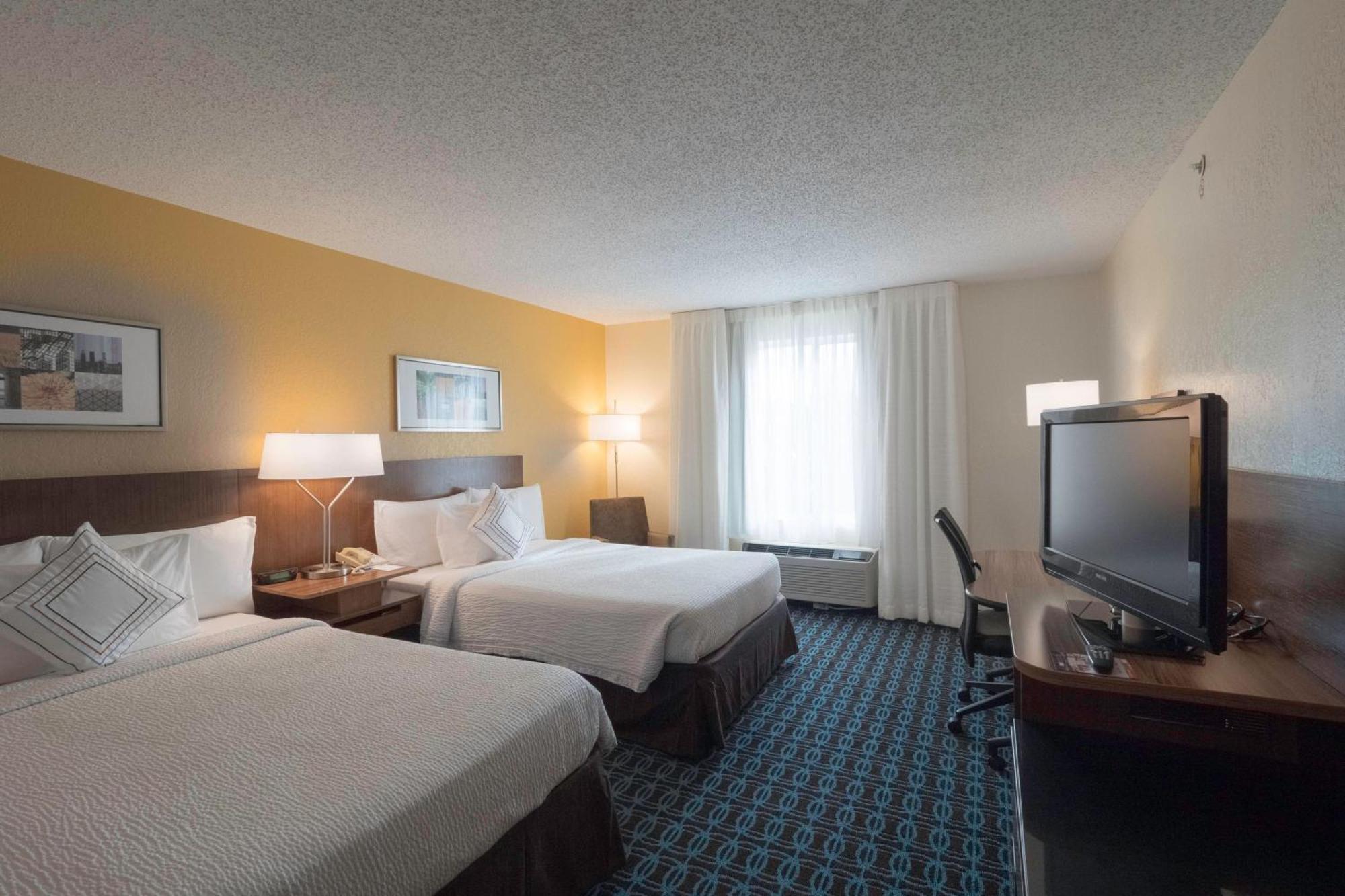 Fairfield Inn & Suites By Marriott Cleveland Streetsboro Exterior photo